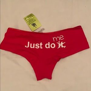 Red “Just do it/ me” boy cut underwear